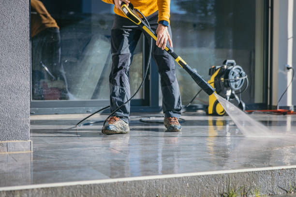 Best Fence Cleaning  in Malone, FL